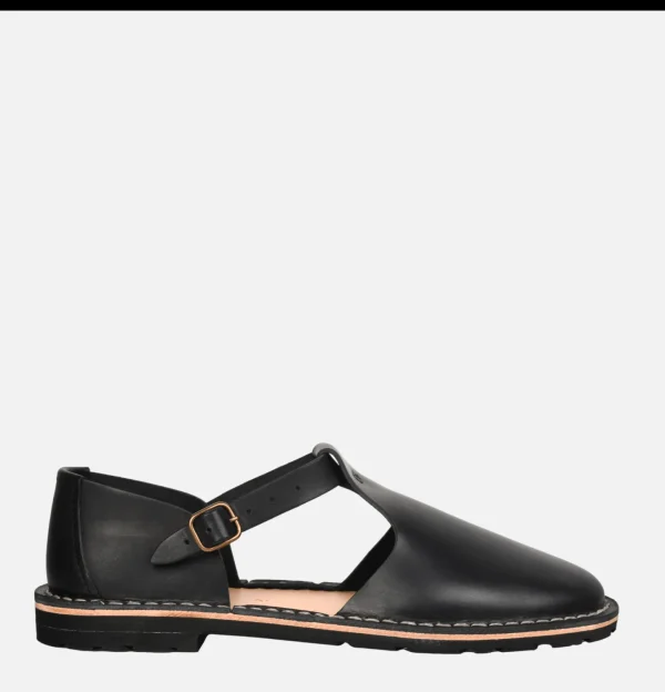 Artisanal sandal shoe 10/12 Black