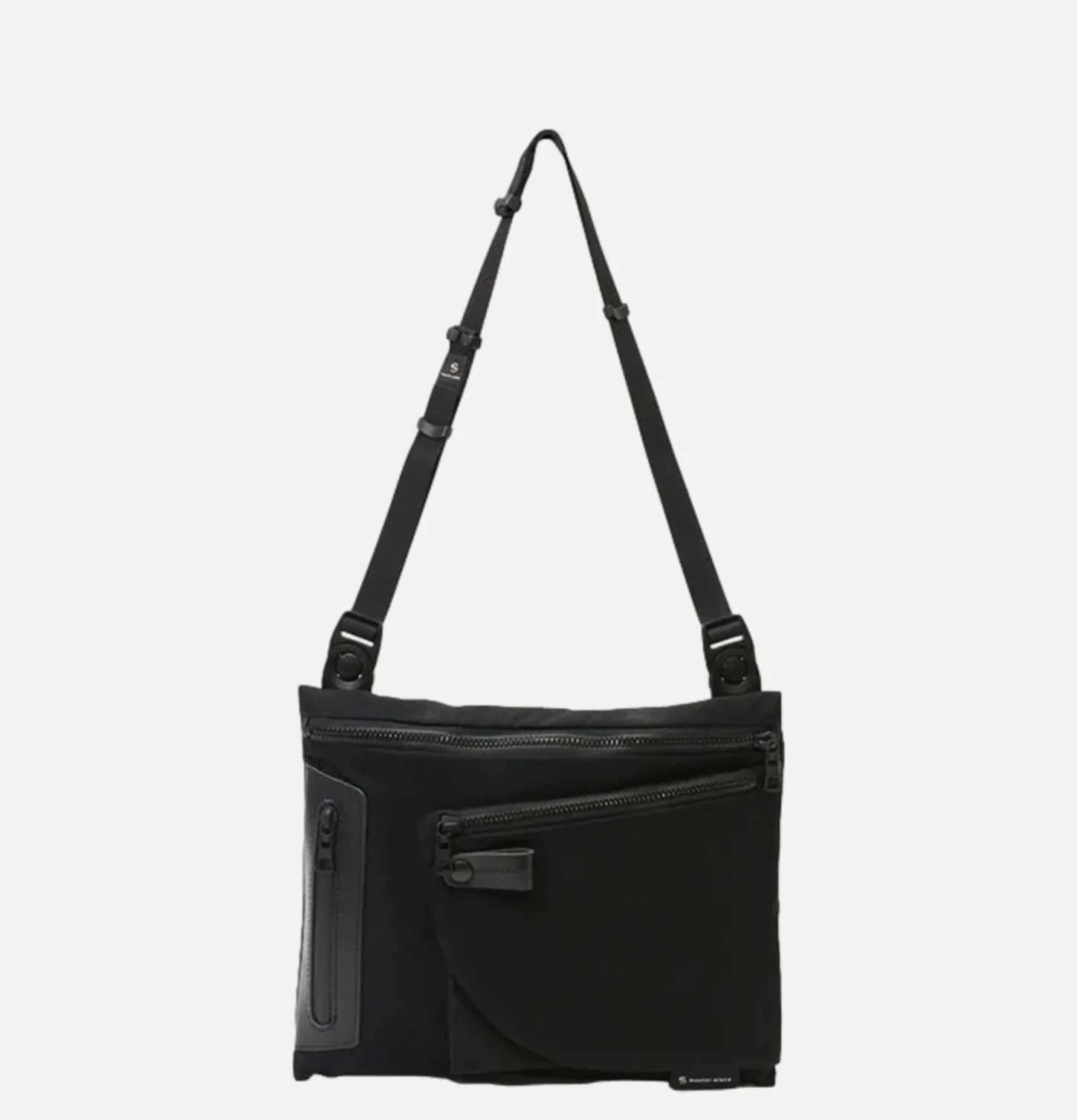 circus_shoulder_bag_black_0.webp Circus Shoulder Bag Black