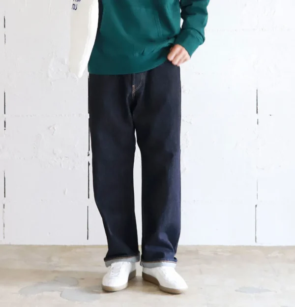 22003 Jean Wide Tapered One Wash