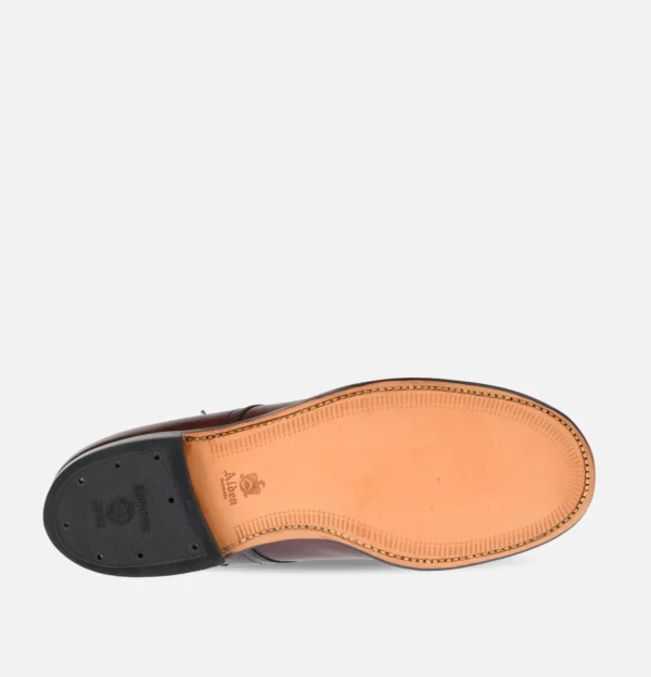 M2608 - Chaussures U-tip Brown Vegano