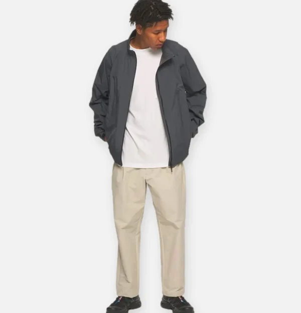 One Tuck Ankle Pants Beige