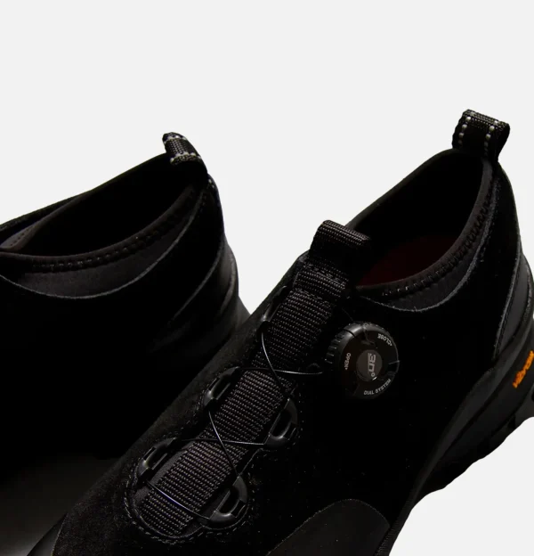 Playground Oliver Black