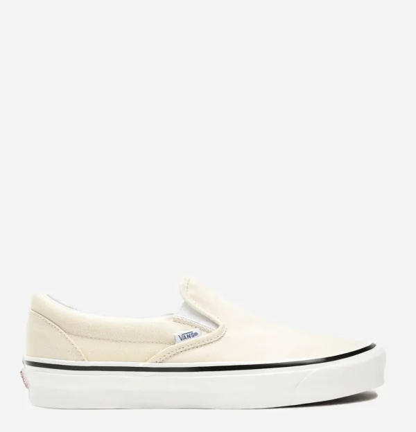Slip-on Anaheim White